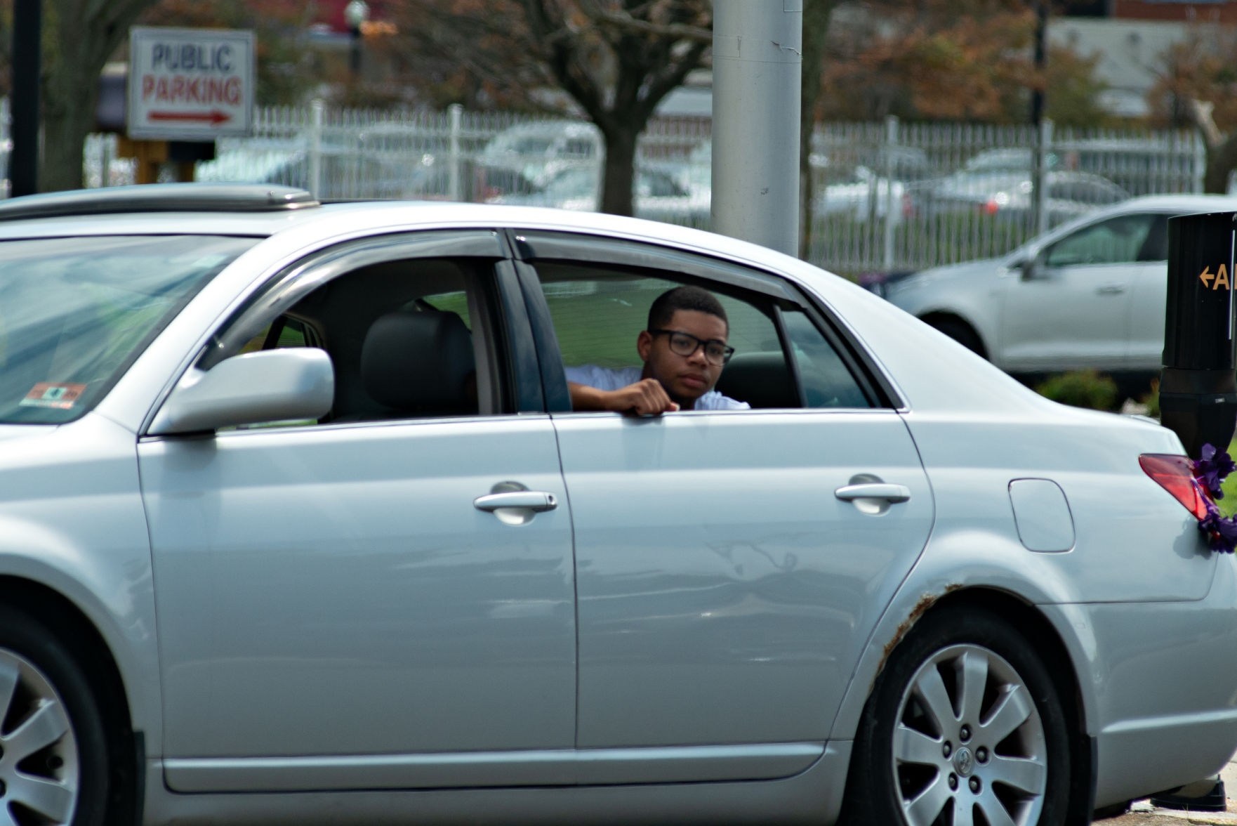 080920_nws_carparade